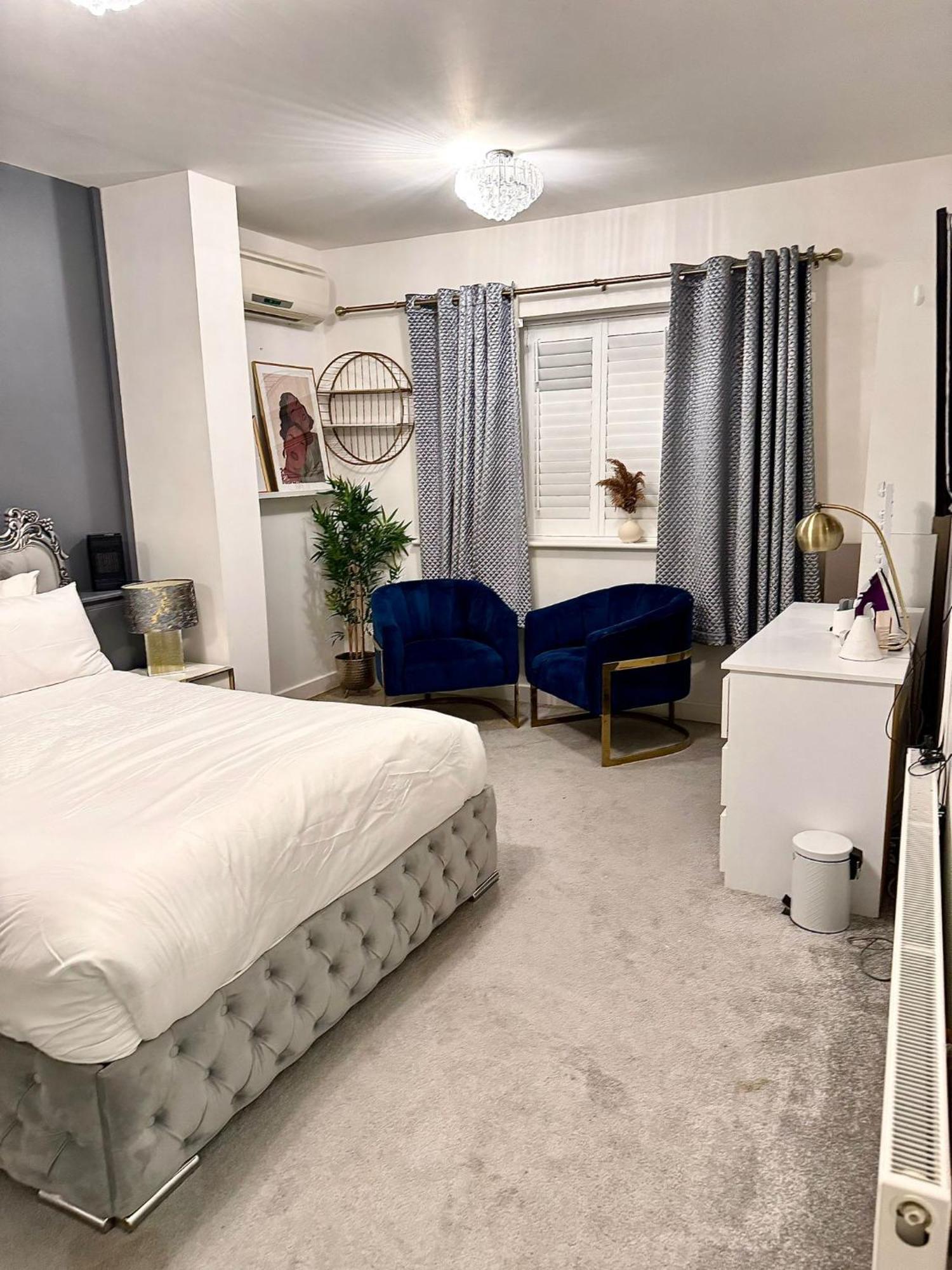 Deluxe Spacious King Size Room Хорнчерч Экстерьер фото