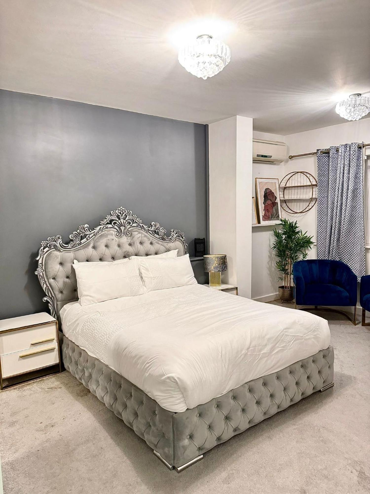 Deluxe Spacious King Size Room Хорнчерч Экстерьер фото
